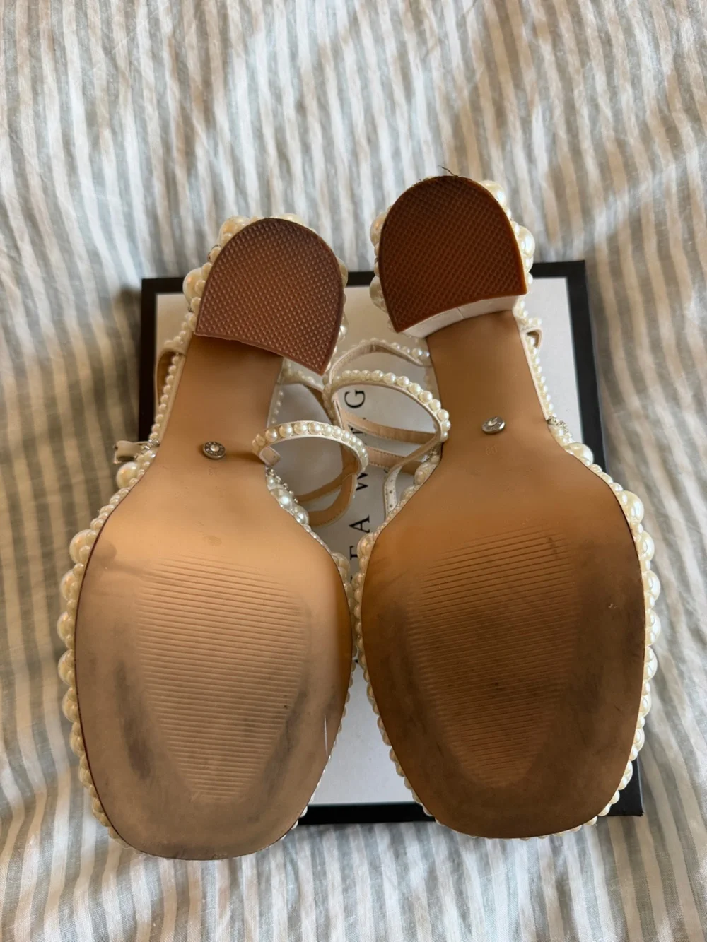 Azalea Wang Astrella-White Platform Heeled Sandal Size 9